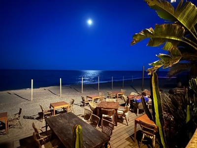 Vivienda en construcción a la venta – Diseño, luz y personalización en Desert Springs Resort (23)